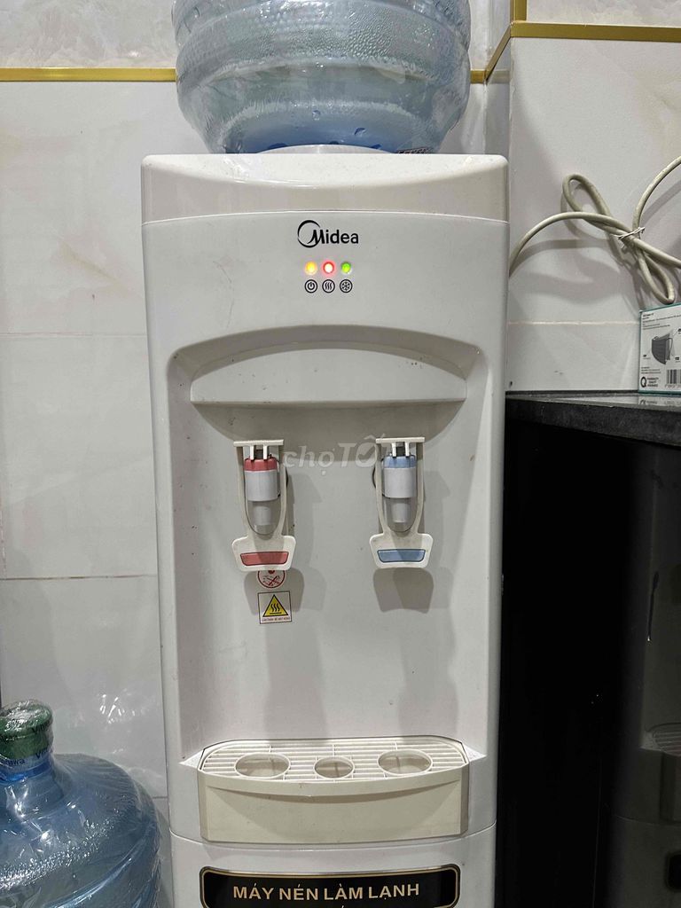 Cây nước nóng lạnh Midea Trắng Máy nén. Mua bán Nội thất, đồ gia dụng khác tại Quận 10 Tp Hồ Chí Minh được đăng bởi Mr Đăng hình 1