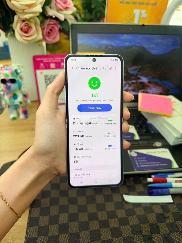 Samsung Galaxy Z Flip6 256GB Xanh. Mua bán Điện thoại tại Thành phố Thủ Đức Tp Hồ Chí Minh được đăng bởi Minh phương hình 1