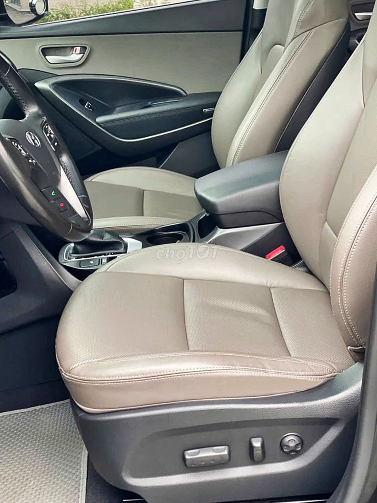 Hyundai Santa Fe 2022 Premium HTRAC. Mua bán Ô tô tại Quận Long Biên Hà Nội được đăng bởi VIETNAM OTO hình 12