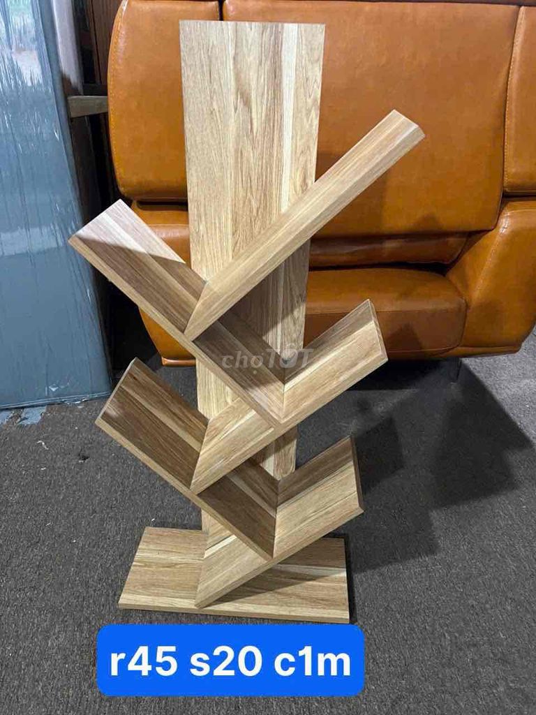 Kệ sách gỗ hiện đại. Mua bán Tủ, kệ gia đình tại Quận Hà Đông Hà Nội được đăng bởi Nguyễn Viết Hiếu hình 1