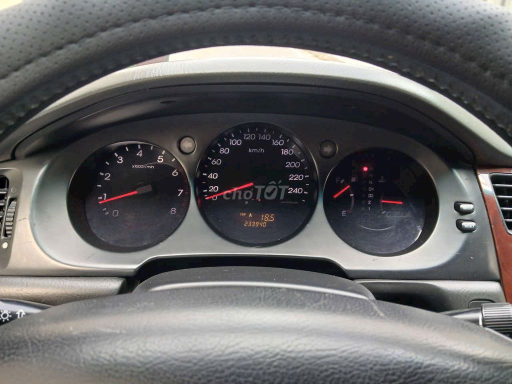 Honda Legend 2000 Đen 230.000 km. Mua bán Ô tô tại Thành phố Vĩnh Yên Vĩnh Phúc được đăng bởi Vinh Vinh hình 9