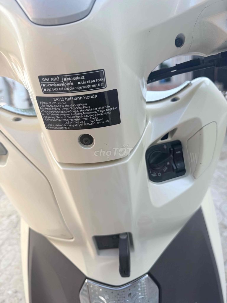 Honda Lead 2017 Trắng kem. Mua bán Xe máy tại Quận Ninh Kiều Cần Thơ được đăng bởi CHXM HƯNG 39  Bán Trả Góp hình 7