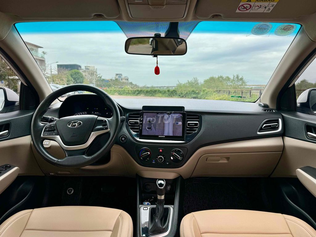 Hyundai Accent 2023 1.4 AT - 23000 km. Mua bán Ô tô tại Quận Cẩm Lệ Đà Nẵng được đăng bởi nguyễn văn khoa hình 12