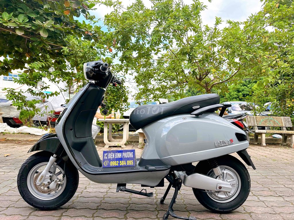 Vespa đèn vuông càng đúc ắc quy 2025. Mua bán Xe điện tại Quận Bắc Từ Liêm Hà Nội được đăng bởi Xe điện Bình Phương hình 1