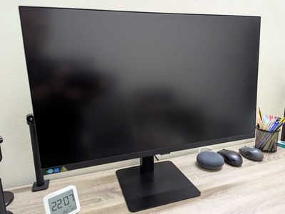 Màn hình Samsung ViewFinity S8 27inch 4K. Mua bán Phụ kiện (Màn hình, Chuột...) tại Quận Đống Đa Hà Nội được đăng bởi Thái Sơn