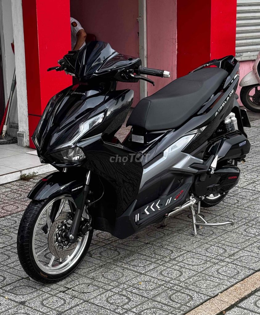 Honda Air Blade 125 2025 Đen bóng siêu lướt