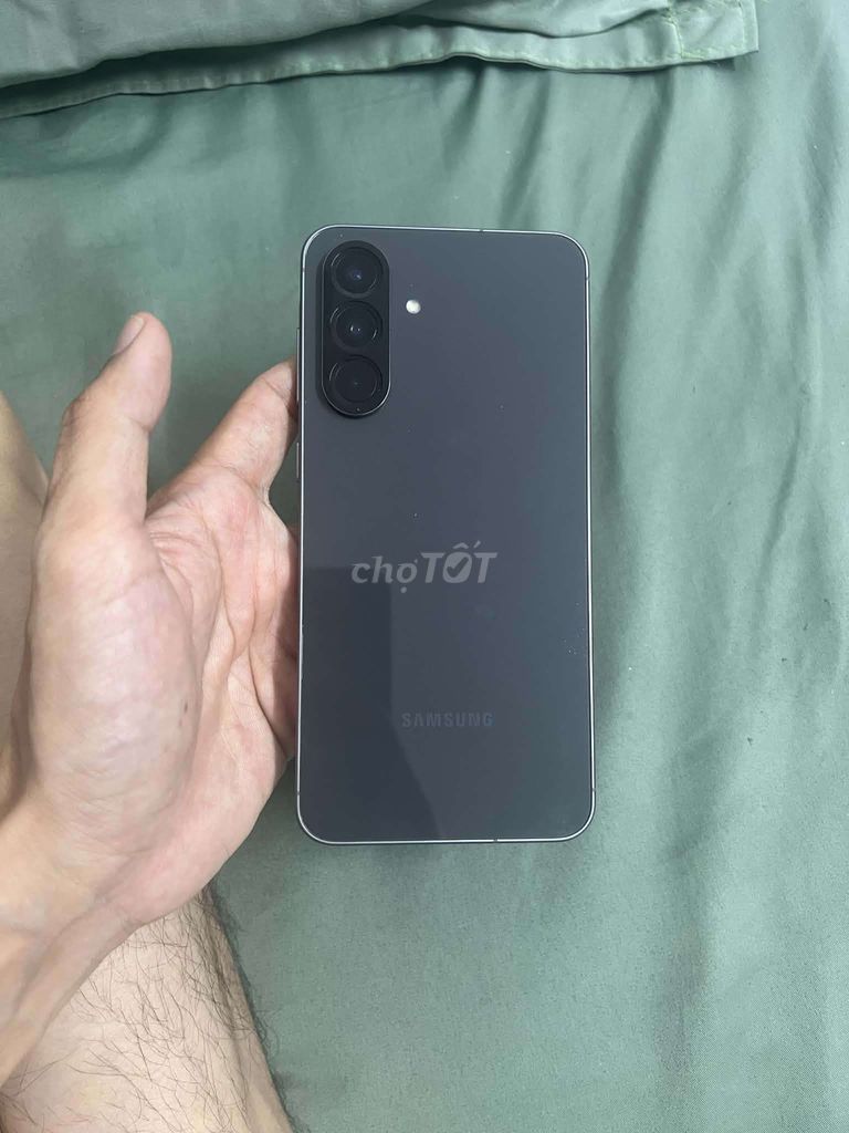 Samsung A56 5G 128GB Xám Đã sử dụng. Mua bán Điện thoại tại Quận 7 Tp Hồ Chí Minh được đăng bởi Nguyễn Huy hình 1