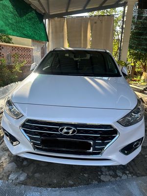 Hyundai Accent Trắng 24296 km