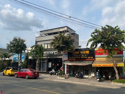 Bán nhà mặt tiền Kinh doanh 10m, gần sổ xố Bình Dương, đang cho thuê. Mua bán văn phòng, mặt bằng kinh doanh tại Thành phố Thủ Dầu Một Bình Dương được đăng bởi Quốc Thái TPM