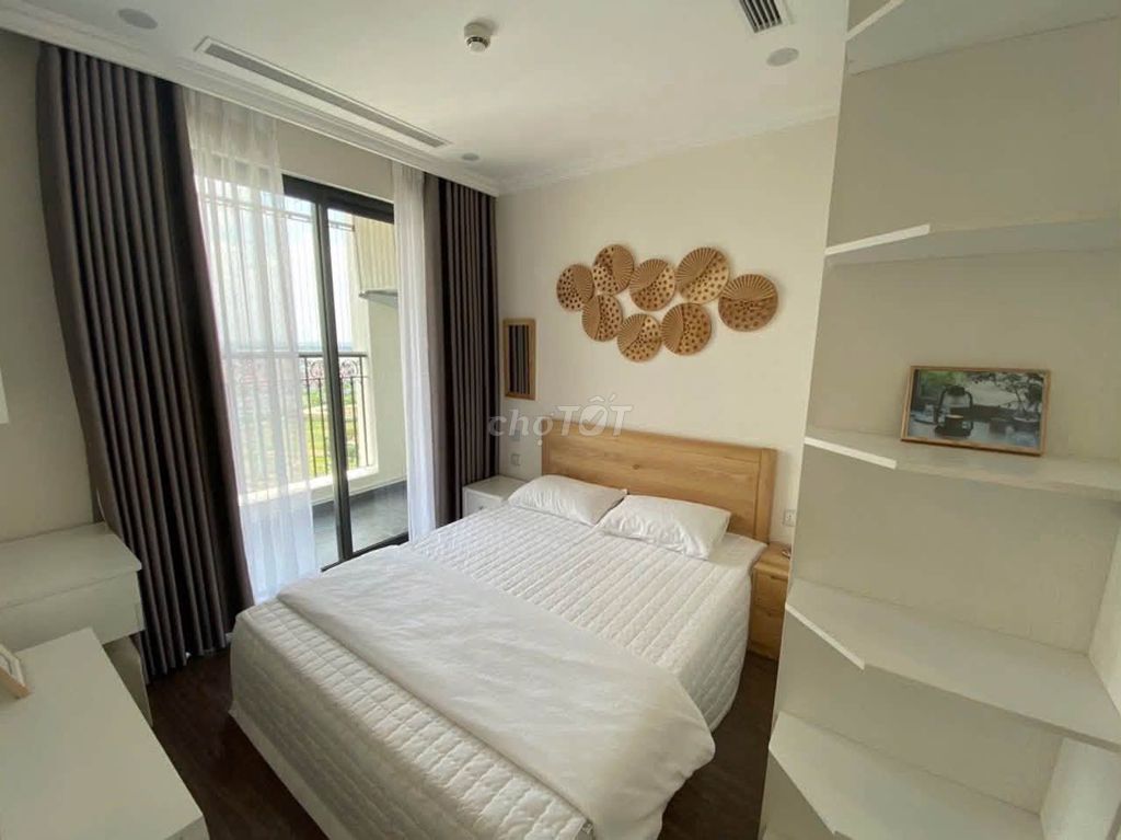 Квартира с 2 спальнями в Sunshine Riverside, Tây Hồ, с видом на реку