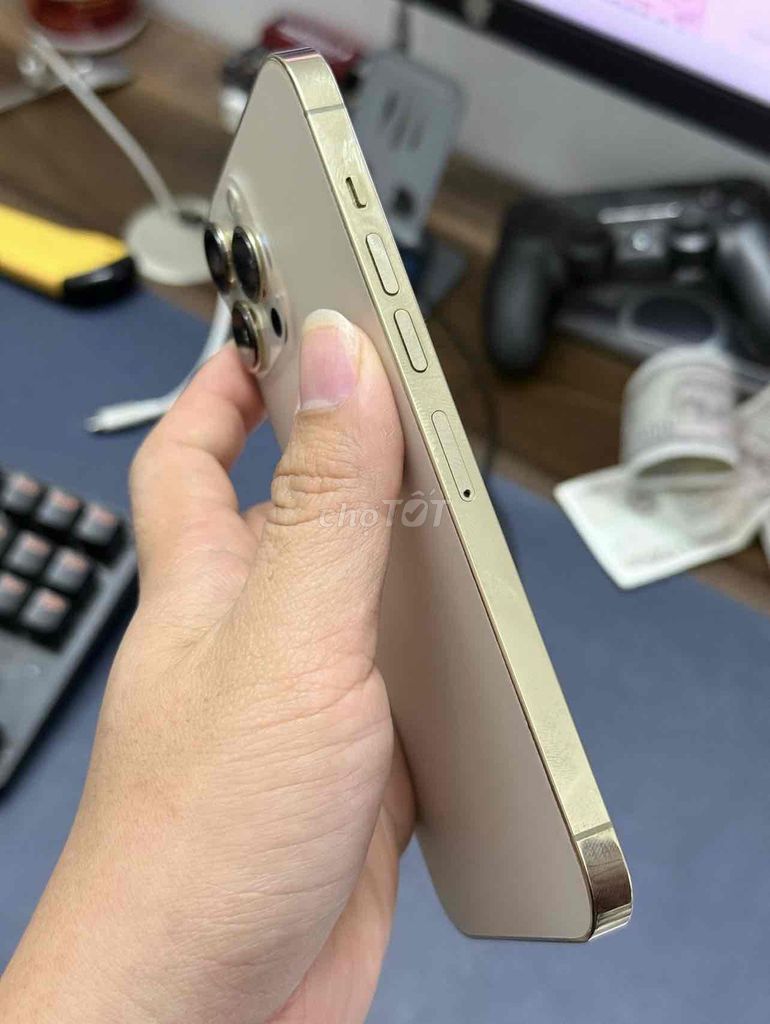 Apple iPhone 13 Pro Max 128GB Vàng. Mua bán Điện thoại tại Quận Bắc Từ Liêm Hà Nội được đăng bởi Vũ Tiến Lộc hình 1