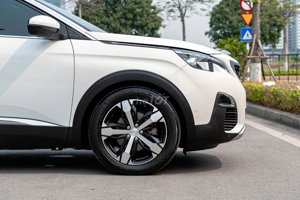 Peugeot 3008 Sản xuất: 2018. Mua bán Ô tô tại Quận Cầu Giấy Hà Nội được đăng bởi Quân Q Auto hình 10