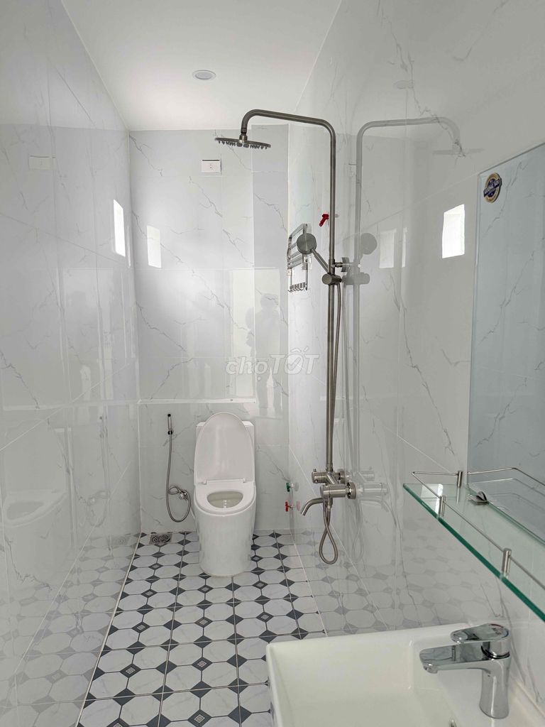 Nhà đẹp mới dọn vào ở ngay Nhà đẹp mới dọn vào ở ngay