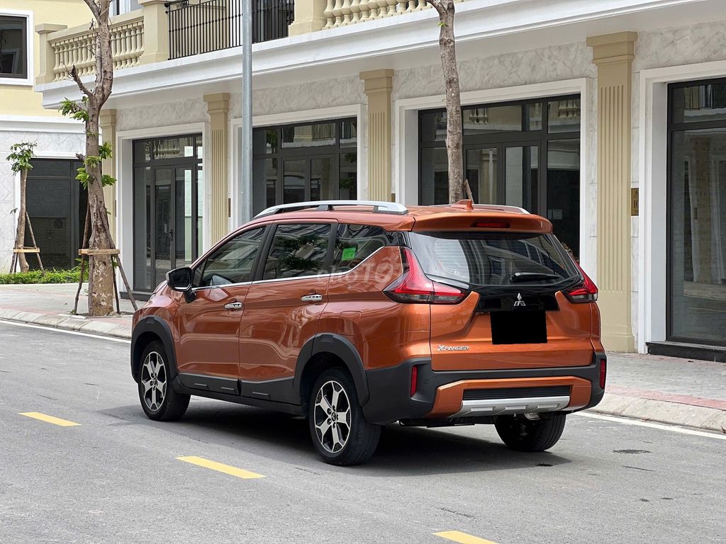 Mitsubishi Xpander Cross 2021 AT - 137000 km. Mua bán Ô tô tại Quận Gò Vấp Tp Hồ Chí Minh được đăng bởi Quang hình 4