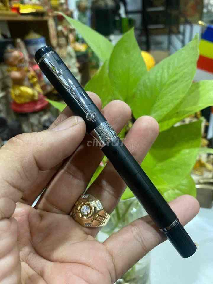 Bút bi kim loại Đen. Mua bán Đồ dùng văn phòng tại Quận 4 Tp Hồ Chí Minh được đăng bởi Đại Lâm Mộc Nguyễn Đức hình 1