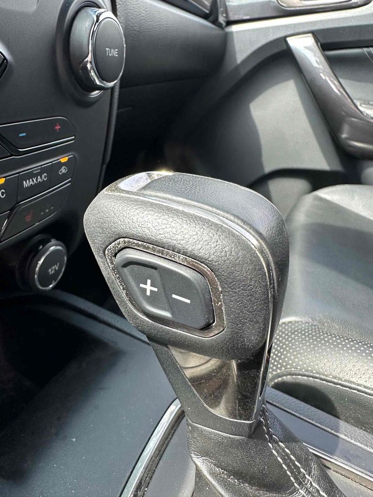 Ford Everest 2018 Titanium 2.0L 4x4 AT - 32000 km. Mua bán Ô tô tại Huyện Hóc Môn Tp Hồ Chí Minh được đăng bởi 🌹 Trúc Giang 🌹 hình 11