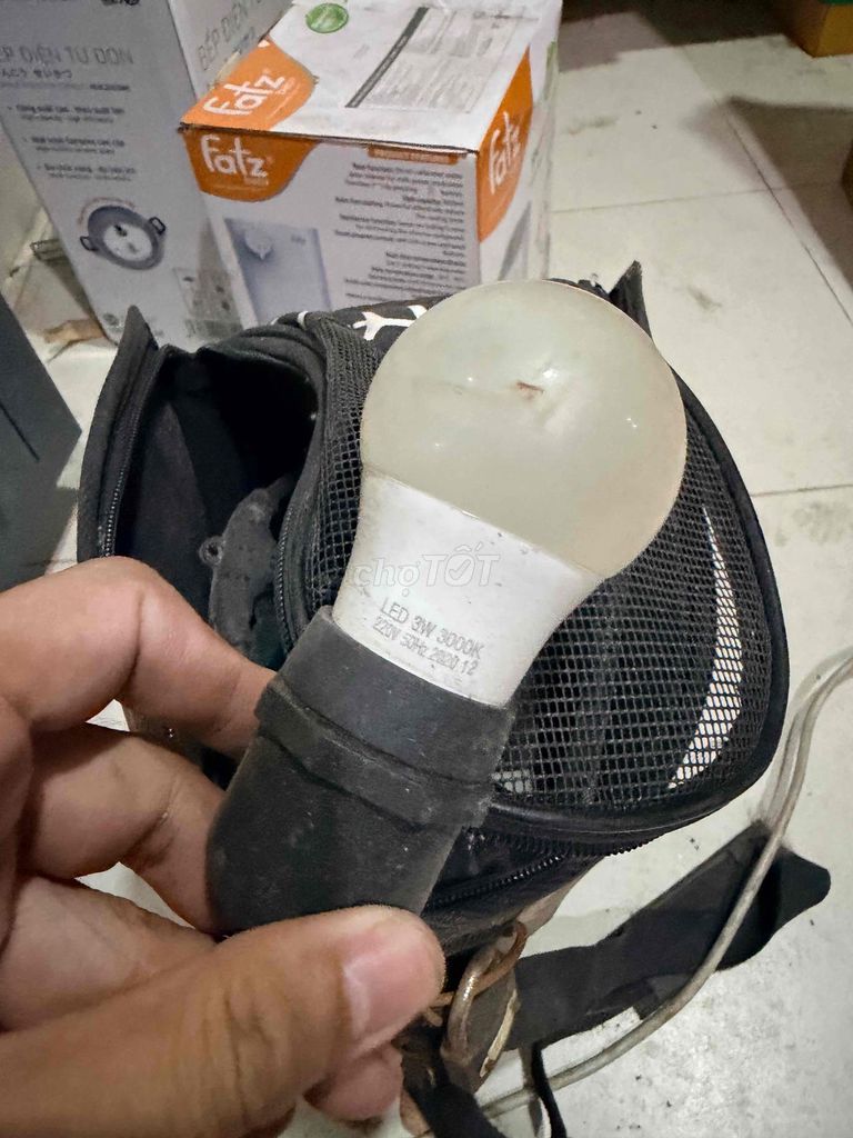 Bóng đèn treo Vàng dài hơn 10m Chống nước. Mua bán Đèn tại Thành phố Thủ Đức Tp Hồ Chí Minh được đăng bởi Hồng hình 1