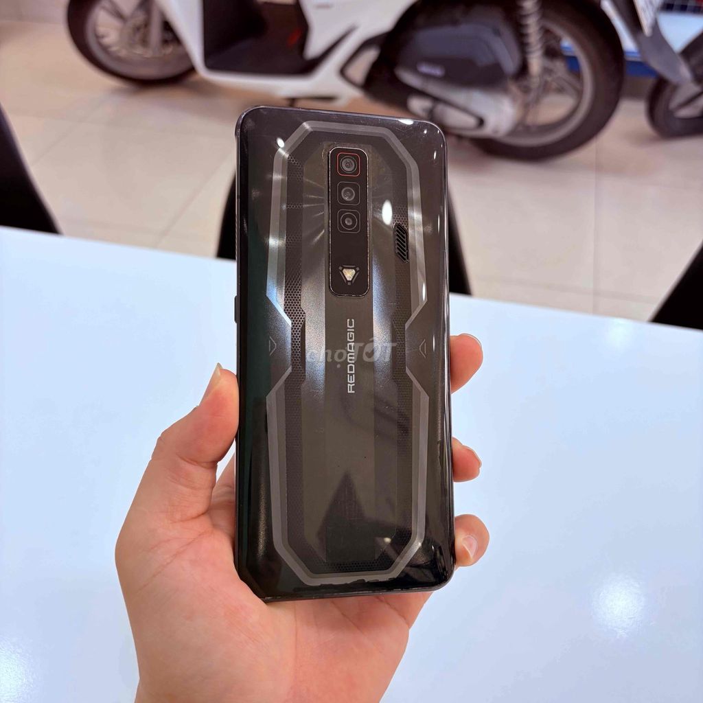 REDMAGIC 7 5G 8/128Gb - Bán Trả Góp. Mua bán Điện thoại tại Thành phố Tây Ninh Tây Ninh được đăng bởi Trần Bảo Store Mobile Tây Ninh hình 1