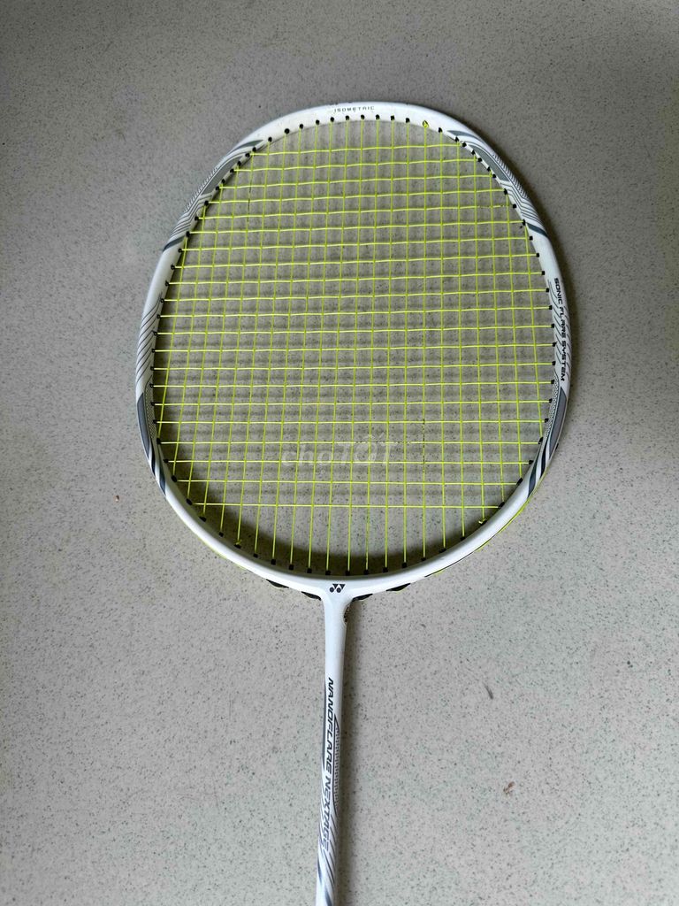Cần bán vợt cầu lông Yonex Nanoflage nex