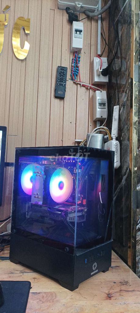 Máy tính để bàn E5-2680v4 16GB/256GB. Mua bán Máy tính để bàn tại Quận Tân Phú Tp Hồ Chí Minh được đăng bởi le anh đuc hình 1