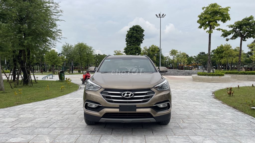 Bán Hyundai Santafe 2wd sx 2018 chạy 75.000km