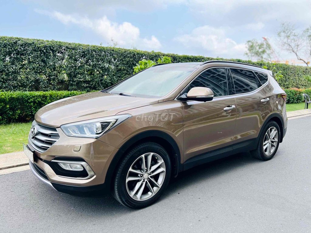 Hyundai Santafe 2017 2.4L 4WD Nâu 80.000 km 1Chủ