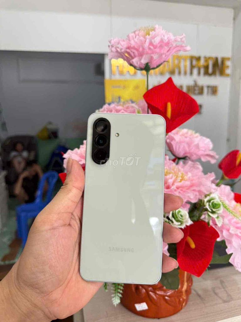 Samsung A56-5G 8GB/256GB Trắng. Mua bán Điện thoại tại Huyện Châu Thành A Hậu Giang được đăng bởi Cầm Đồ Hải smartphone hình 1