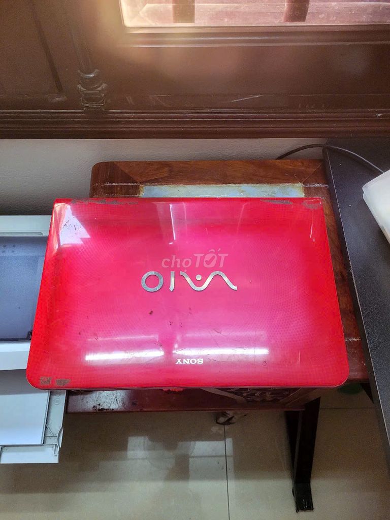 Sony Vaio 4GB/320GB Đỏ. Mua bán Laptop tại Quận Long Biên Hà Nội được đăng bởi Nguyễn hải Minh hình 1