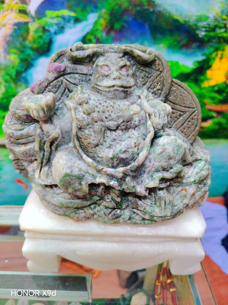 Tượng Tổng Cóc đá Ruby, Spinel, vàng găm... . Mua bán Đồ sưu tầm, đồ cổ tại Quận Lê Chân Hải Phòng được đăng bởi Nguyễn Hiếu hình 1