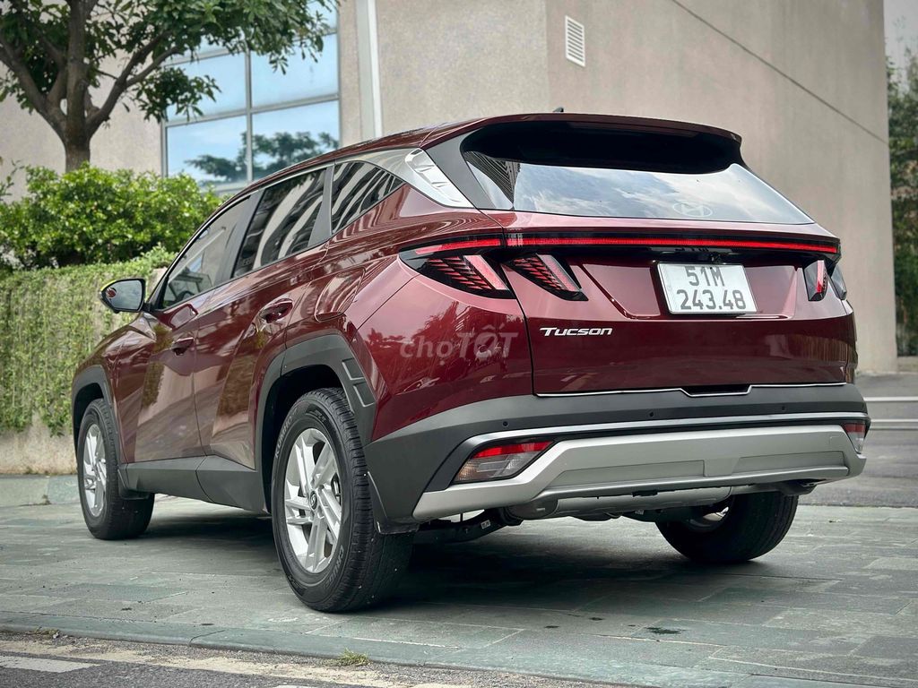 Hyundai Tucson 2.0AT Sx 7/2025 Odo 3.000 km NhưMới. Mua bán Ô tô tại Quận 8 Tp Hồ Chí Minh được đăng bởi Hiếu Trần hình 8
