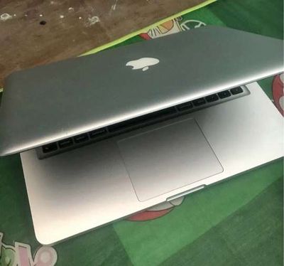 MacBook Pro RAM 6GB. Mua bán Laptop tại Thành phố Bà Rịa Bà Rịa - Vũng Tàu được đăng bởi Ngọc