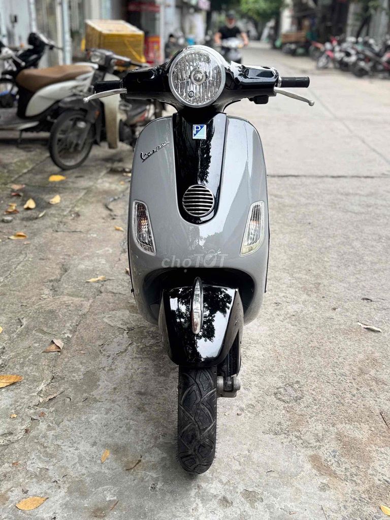 VESPA LX125ie. Mua bán Xe máy tại Quận Nam Từ Liêm Hà Nội được đăng bởi Minh Minh hình 2
