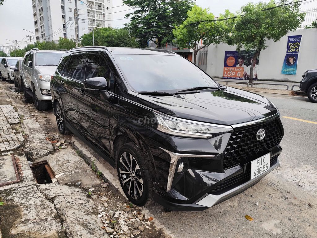 Toyota Veloz Cross 2022 CVT Top - 100000 km