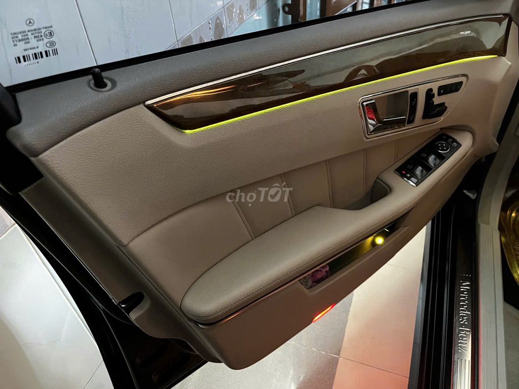 Mercedes-Benz E300 2010 Đen 91.000 km. Mua bán Ô tô tại Quận Gò Vấp Tp Hồ Chí Minh được đăng bởi Quang hình 5