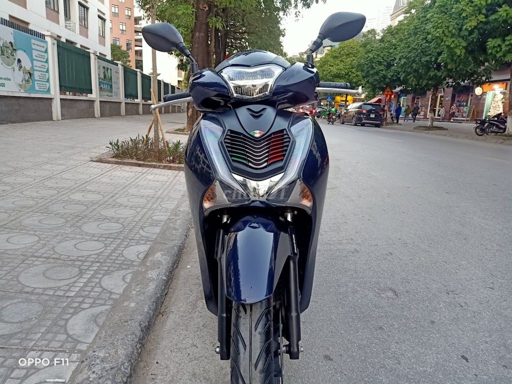 HONDA SH 125I XANH TÍM CHÍNH CHỦ 2018 BIỂN 29. Mua bán Xe máy tại Quận Nam Từ Liêm Hà Nội được đăng bởi MAI HÒA hình 6