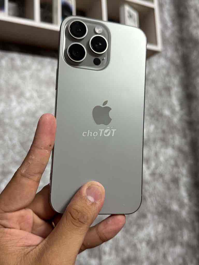 Apple iPhone 16 Pro Max 256GB Titan LL/A. Mua bán Điện thoại tại Quận Liên Chiểu Đà Nẵng được đăng bởi Nguyễn Luân hình 1