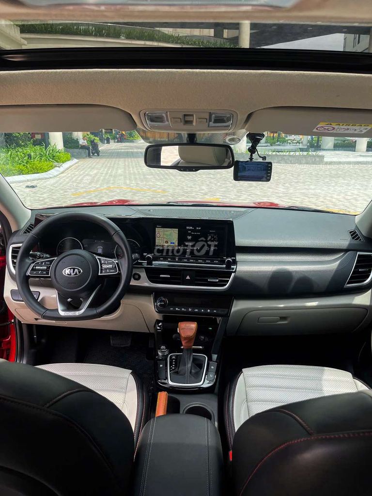 KIA Seltos 2021 1.4 DCT Premium - 50000 km. Mua bán Ô tô tại Quận Long Biên Hà Nội được đăng bởi Trường AN NAM AUTO hình 9