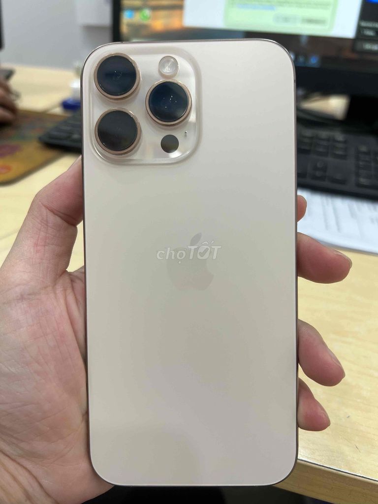 iPhone 16 Pro Max 512GB màu Sa mạc bản VN/A. Mua bán Điện thoại tại Quận Hà Đông Hà Nội được đăng bởi Lý Chiến hình 3
