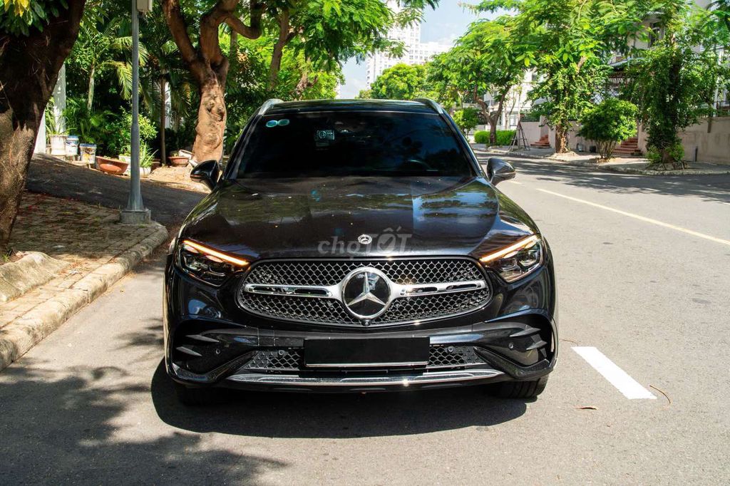 Mercedes GLC300 All New 2023 siêu lướt 8.000km