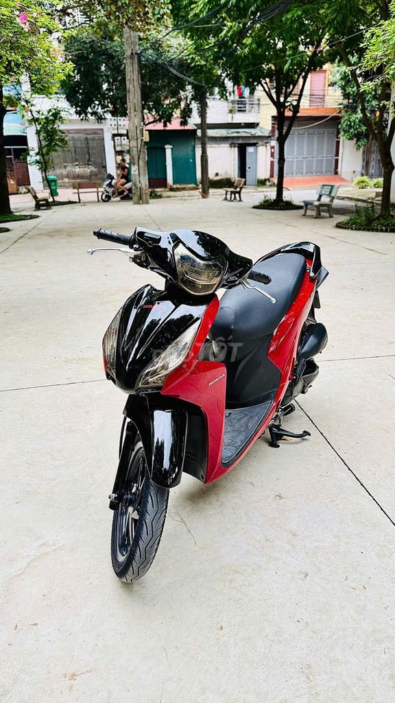 Honda Vision 2020 zinpat chính chủ. Mua bán Xe máy tại Quận Bắc Từ Liêm Hà Nội được đăng bởi XE MÁY ÁNH QUÂN hình 1