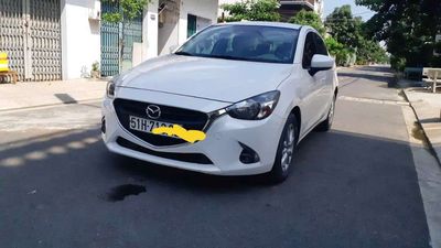 Mazda 2 2019 Premium Sedan - 48000 km