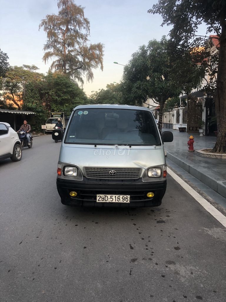 Toyota Hiace 2003  - 30000 km