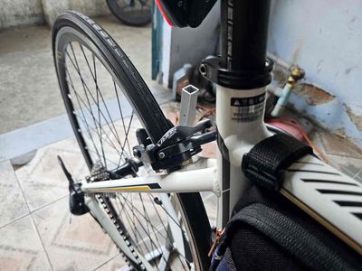 xe đạp thể thao Nhật  Precision càng carbon