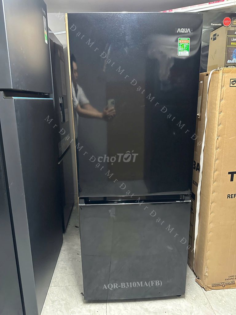Tủ lạnh. Inverter 260 lít AQUA. AQR-B310MA(FB). Mua bán Tủ lạnh tại Quận 8 Tp Hồ Chí Minh được đăng bởi Trần Thiện Đạt hình 1