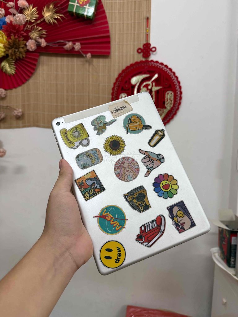 Apple iPad Air 2 16GB Bạc 4G. Mua bán Máy tính bảng tại Quận Đống Đa Hà Nội được đăng bởi Hoàng quân store hình 1