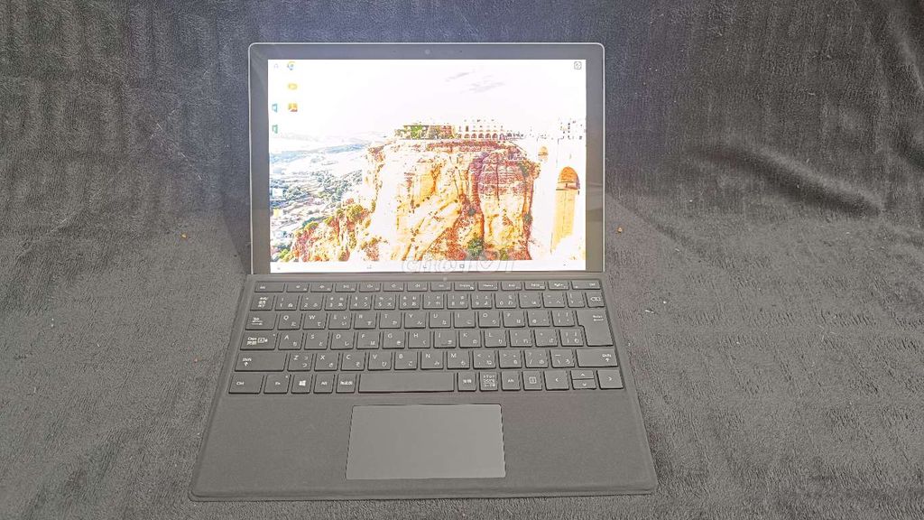 Microsoft Surface Pro 7 Plus lte  i5 16GB/256GB. Mua bán Laptop tại Quận Đống Đa Hà Nội được đăng bởi Đinh Văn Thọ hình 1