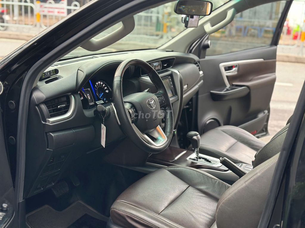 Fortuner 2019 2.4G AT - Xe 1 chủ - GIÁ GIẢM MẠNH. Mua bán Ô tô tại Quận Gò Vấp Tp Hồ Chí Minh được đăng bởi Mr Chánh TOYOTA SURE hình 5