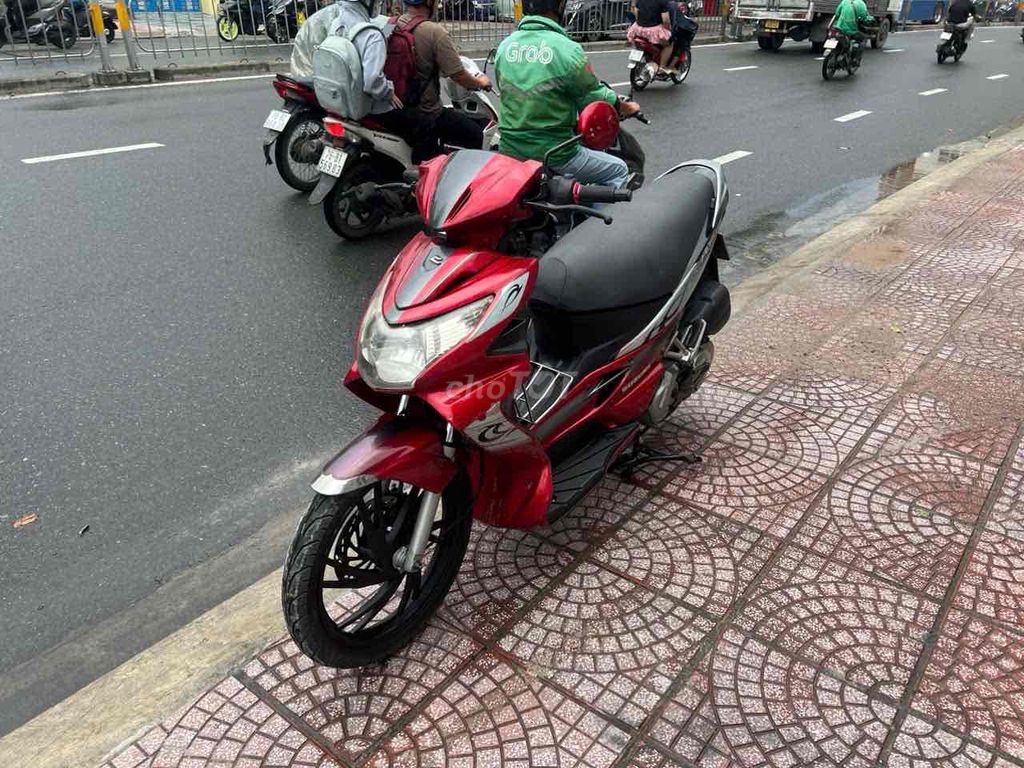 xe suzuki Hayate 125cc nhứt dời 2010. Mua bán Xe máy tại Quận Phú Nhuận Tp Hồ Chí Minh được đăng bởi Huỳnh Thân  hình 4