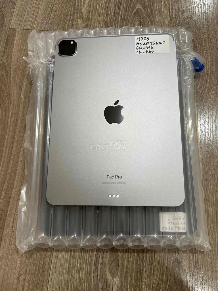 iPad Pro 11” m2 256G Wifi Gray 99.99% - Oder USA. Mua bán Máy tính bảng tại Quận Đống Đa Hà Nội được đăng bởi Hoàng Điển Trai Long hình 1