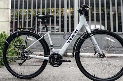 Pass xe 2 xe Trek mới 99%. Mua bán Xe đạp tại Thành phố Huế Thừa Thiên Huế được đăng bởi Phùng Đình Nguyên